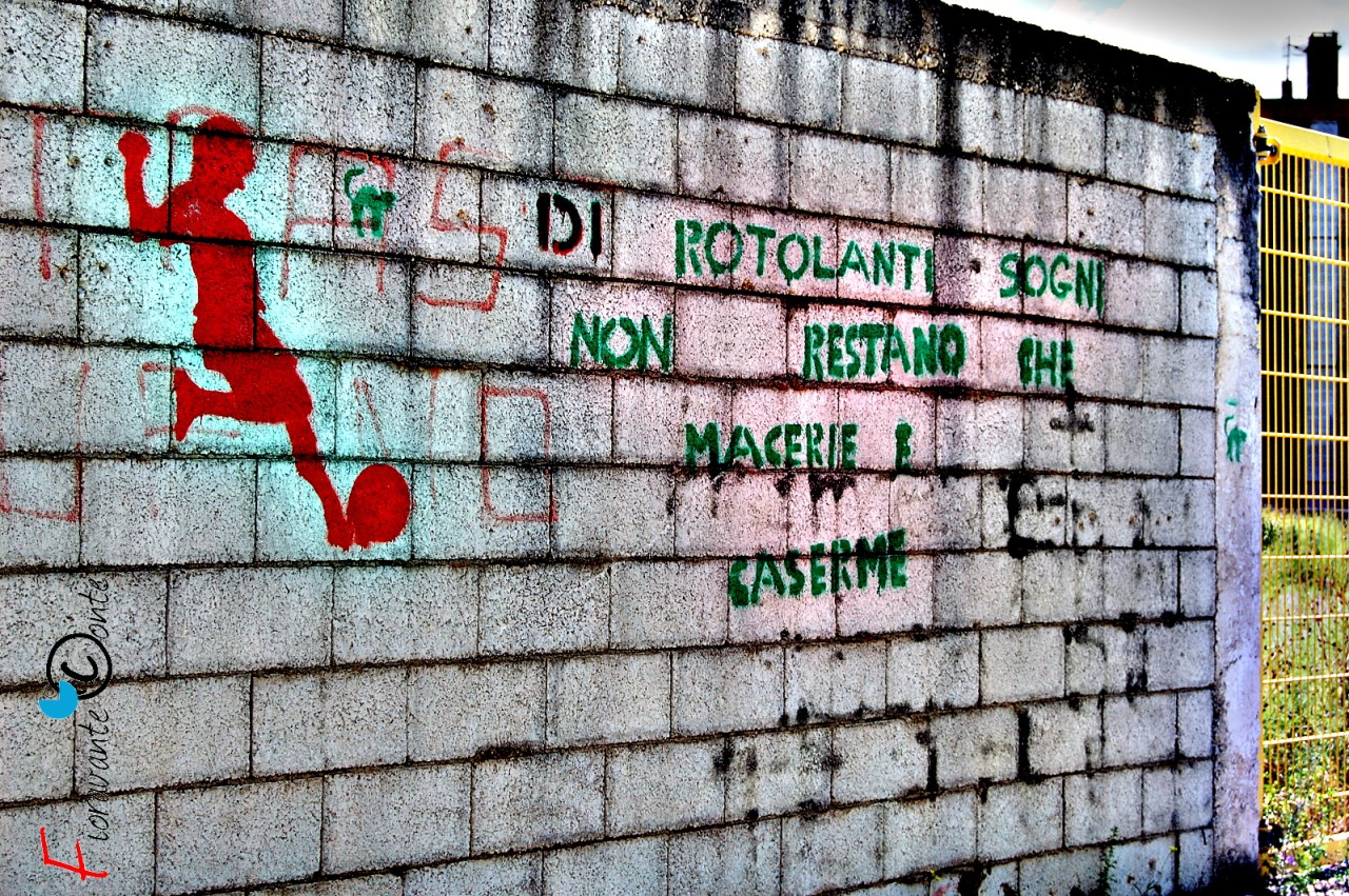 Tufino, caserma, di rotolanti sogni